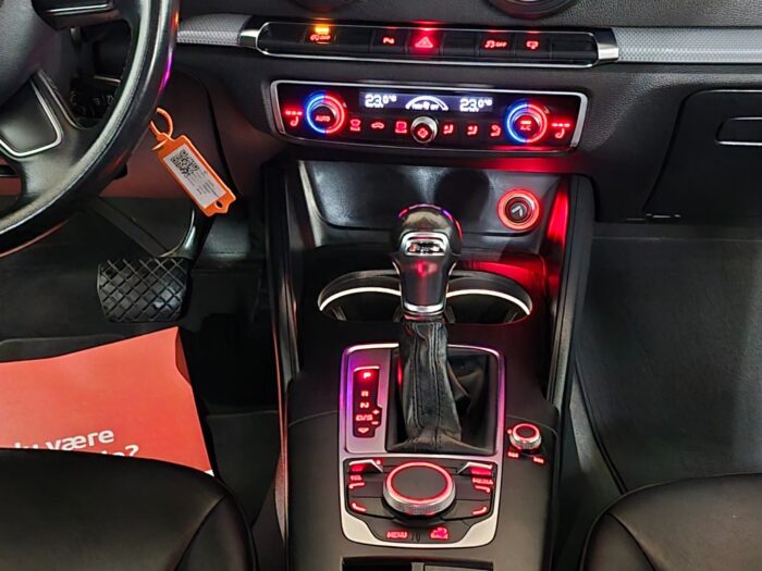 Audi A3 TDi 110 Ambition Sportback S-tr. 2014 - Image 14