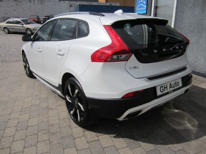 Volvo V40 D2 115 Drive-E 2014 - Image 4
