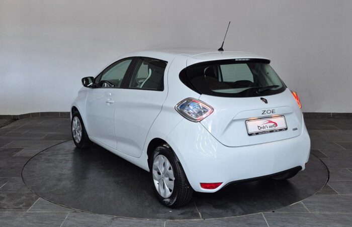Renault Zoe Life 2019 - Image 17