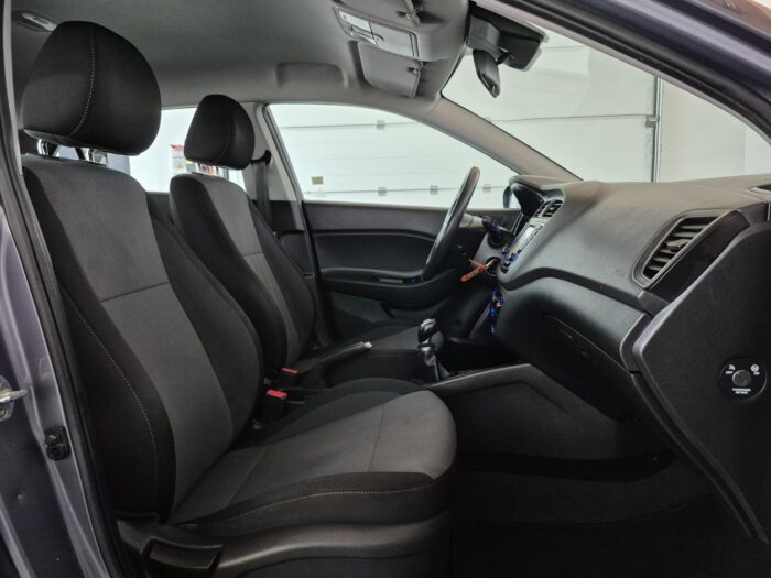 Hyundai i20 Trend 2018 - Image 8