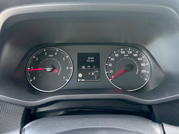 Renault Trafic dCi 130 L2H1 Tekno 2025 - Image 16