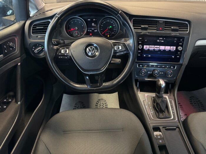 VW Golf VII TSi 130 Comfortline DSG 2019 - Image 11