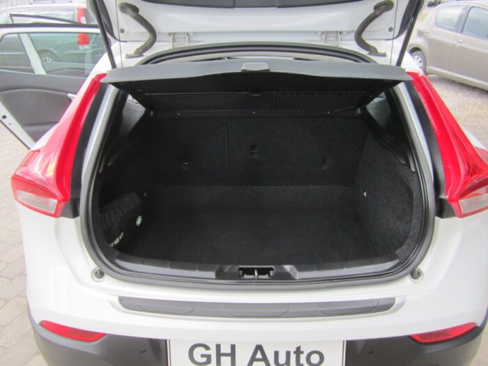 Volvo V40 D2 115 Drive-E 2014 - Image 11
