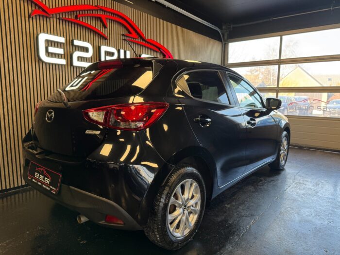Mazda 2 SkyActiv-G 90 Niseko 2018 - Image 6