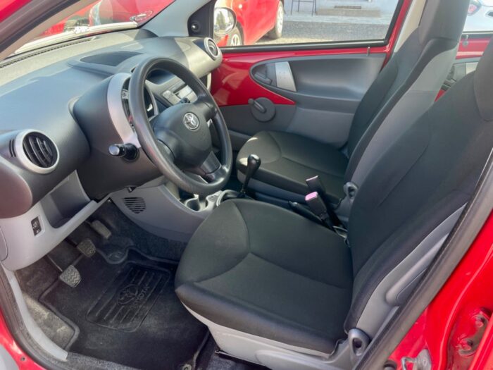 Toyota Aygo  2008 - Image 5