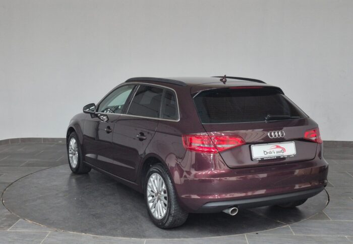 Audi A3 TDi 110 Ambition Sportback S-tr. 2014 - Image 7
