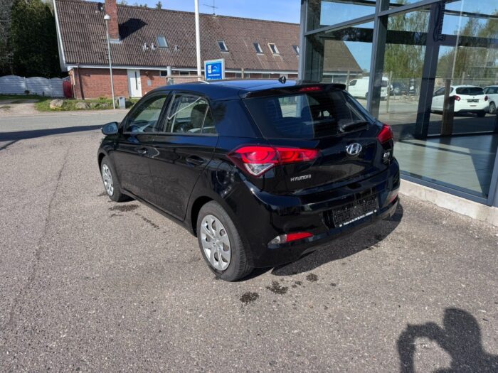 Hyundai i20 Move 2016 - Image 6