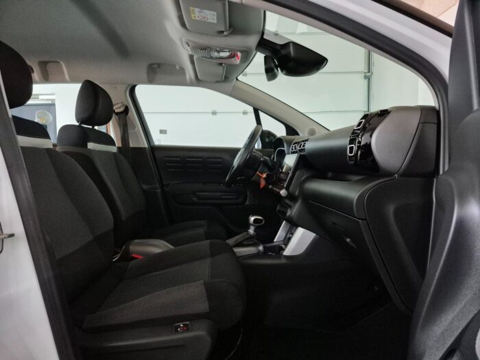 Citroën C3 Aircross PureTech 110 Iconic EAT6 2018 - Image 8
