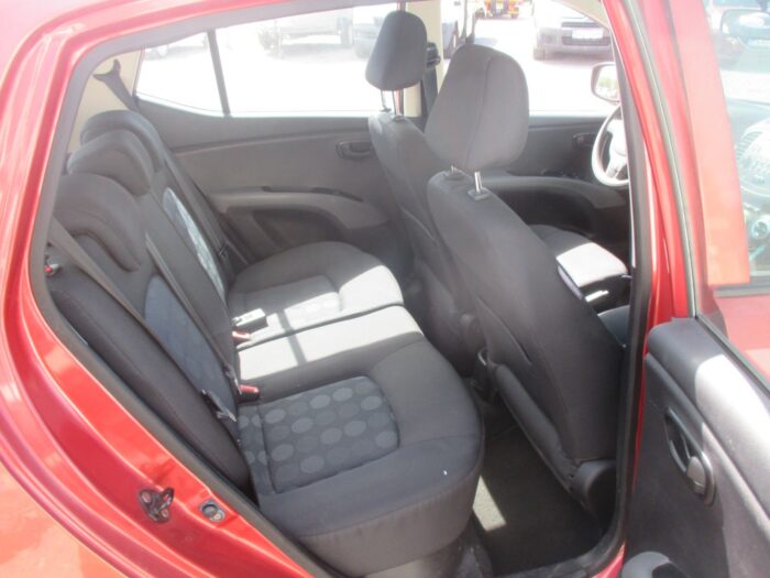 Hyundai i10 Classic 2008 - Image 8