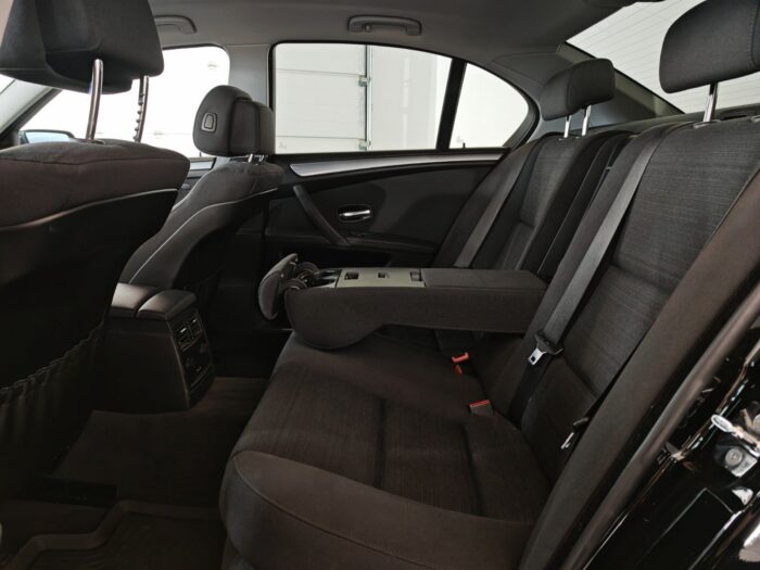 BMW 525d Steptr. 2008 - Image 16