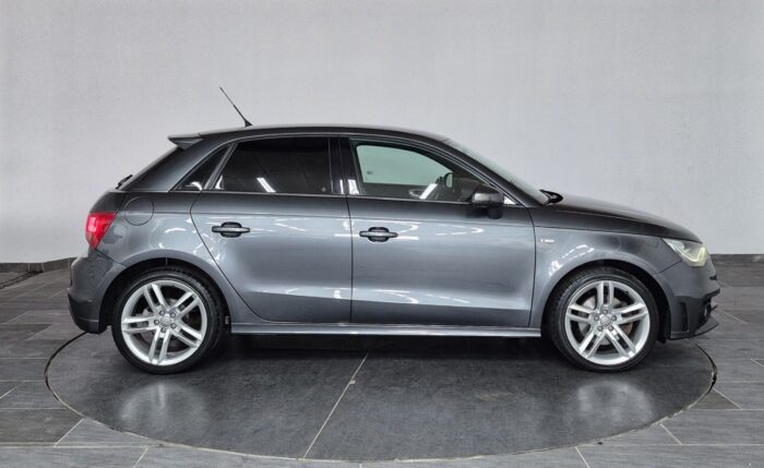 Audi A1 TFSi 185 S-line Sportback  S-tr. 2012 - Image 3