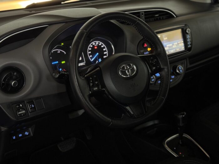 Toyota Yaris Hybrid H2 e-CVT 2019 - Billede 9