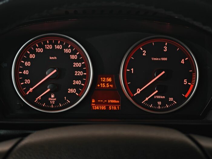 BMW 525d Steptr. 2008 - Image 9