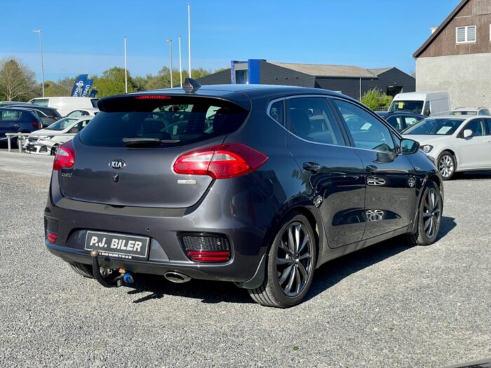 Kia Ceed CRDi 136 Premium 2017 - Image 3