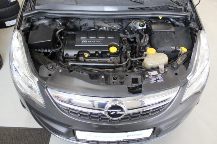 Opel Corsa 16V Cosmo 2012 - Image 18