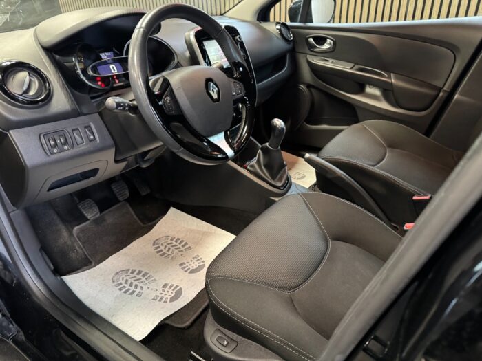 Renault Clio IV TCe 90 Expression 2015 - Image 12