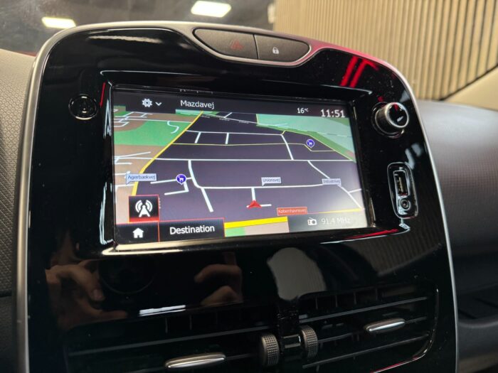 Renault Clio IV TCe 90 Expression 2015 - Image 20