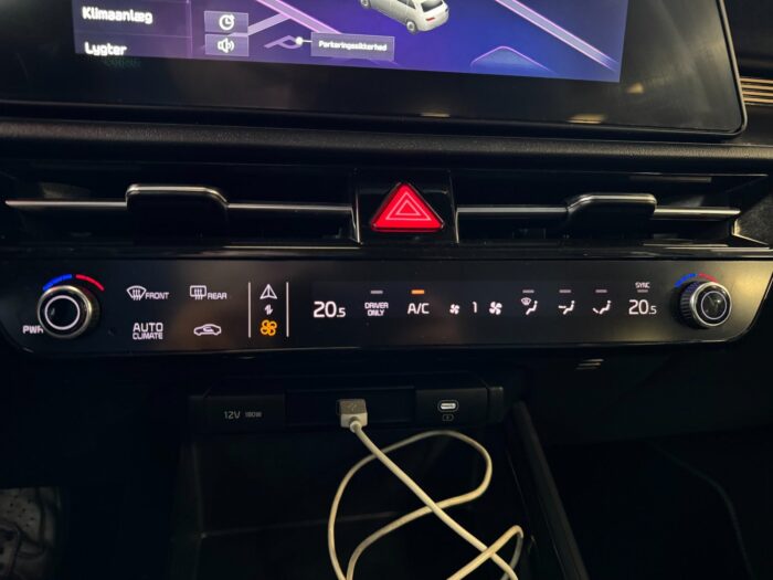 Kia Niro PHEV Prestige DCT 2023 - Image 19