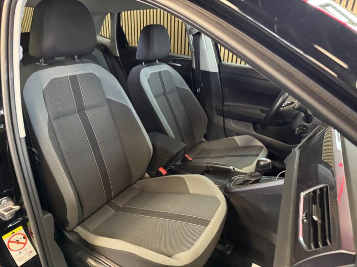VW Polo TSi 115 Highline DSG 2019 - Image 17