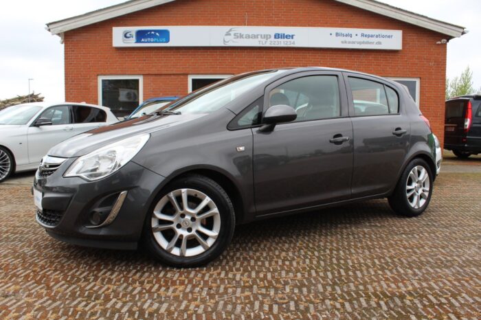 Opel Corsa 16V Cosmo 2012 - Image 10