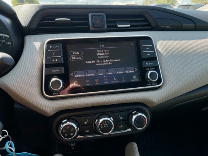 Nissan Micra IG-T 100 Acenta 2019 - Image 10