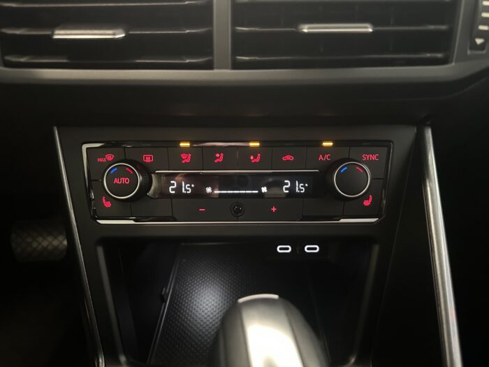 VW Polo TSi 110 Highline DSG 2021 - Image 10