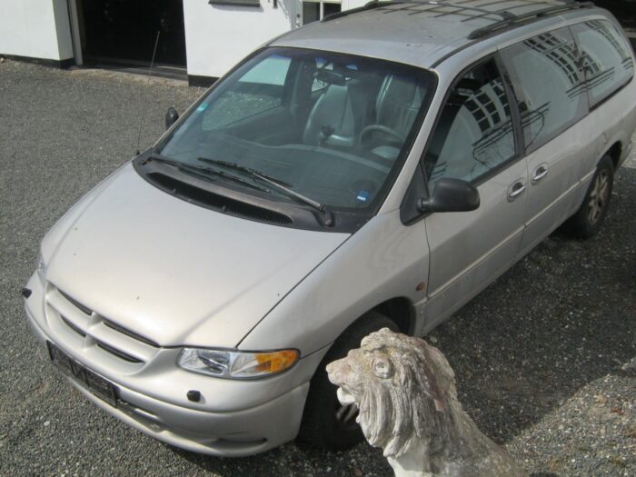 Chrysler Grand Voyager LX aut. AWD 2000 - Image 3