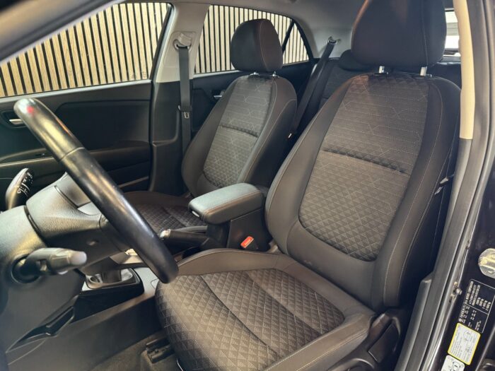 Kia Rio T-GDi Attraction+ 2018 - Image 13