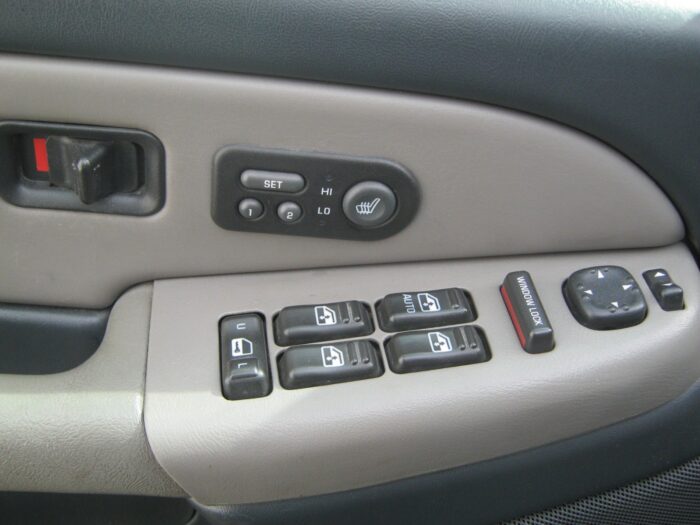 Chevrolet Tahoe V8 aut. 2002 - Image 19