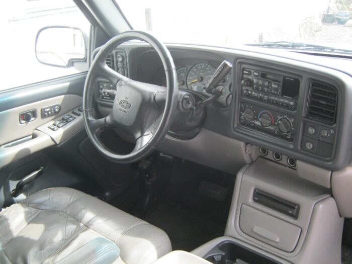 Chevrolet Tahoe V8 aut. 2002 - Image 17