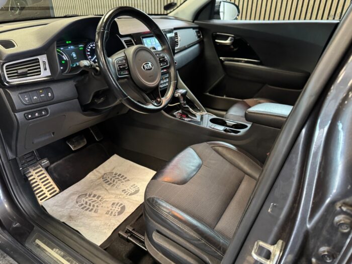 Kia Niro PHEV Advance DCT 2019 - Image 12