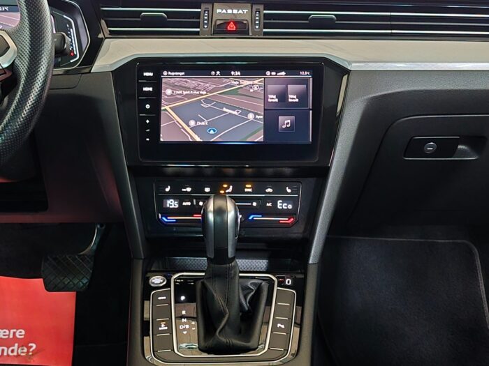 VW Passat GTE DSG 2021 - Image 13