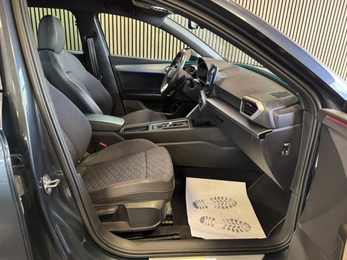 Seat Leon eHybrid FR Sportstourer DSG 2021 - Image 15