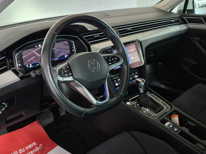 VW Passat GTE DSG 2021 - Image 8