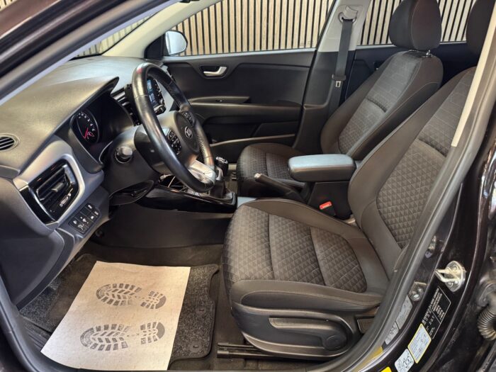 Kia Rio T-GDi Attraction+ 2018 - Image 14