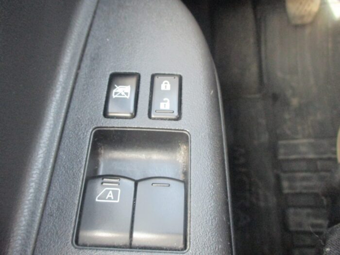 Nissan Micra Acenta 2013 - Image 10