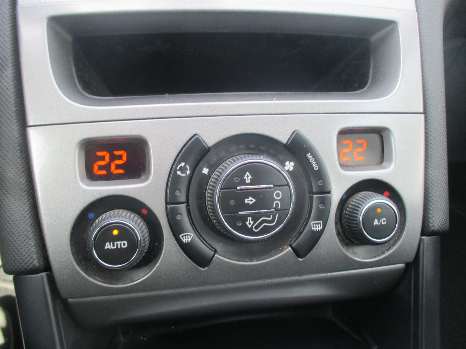 Peugeot 308 VTi Comfort+ 2010 - Billede 12