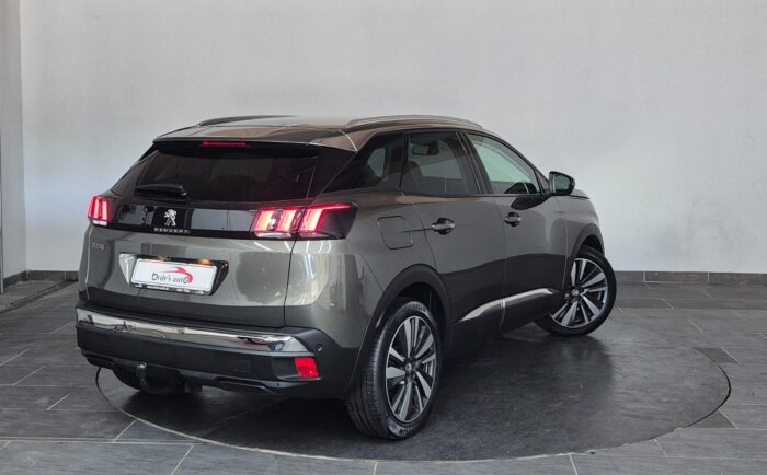 Peugeot 3008 PureTech 130 Allure 2018 - Image 2