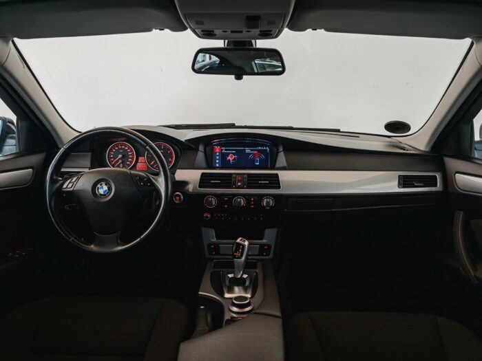 BMW 525d Steptr. 2008 - Image 3