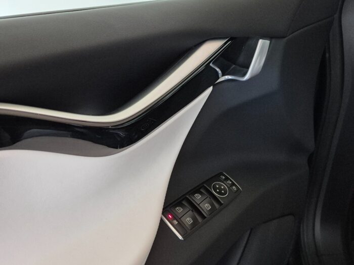 Tesla Model X 90D 6prs 2017 - Billede 9