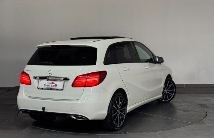 Mercedes B180 d Urban aut. 2016 - Billede 2
