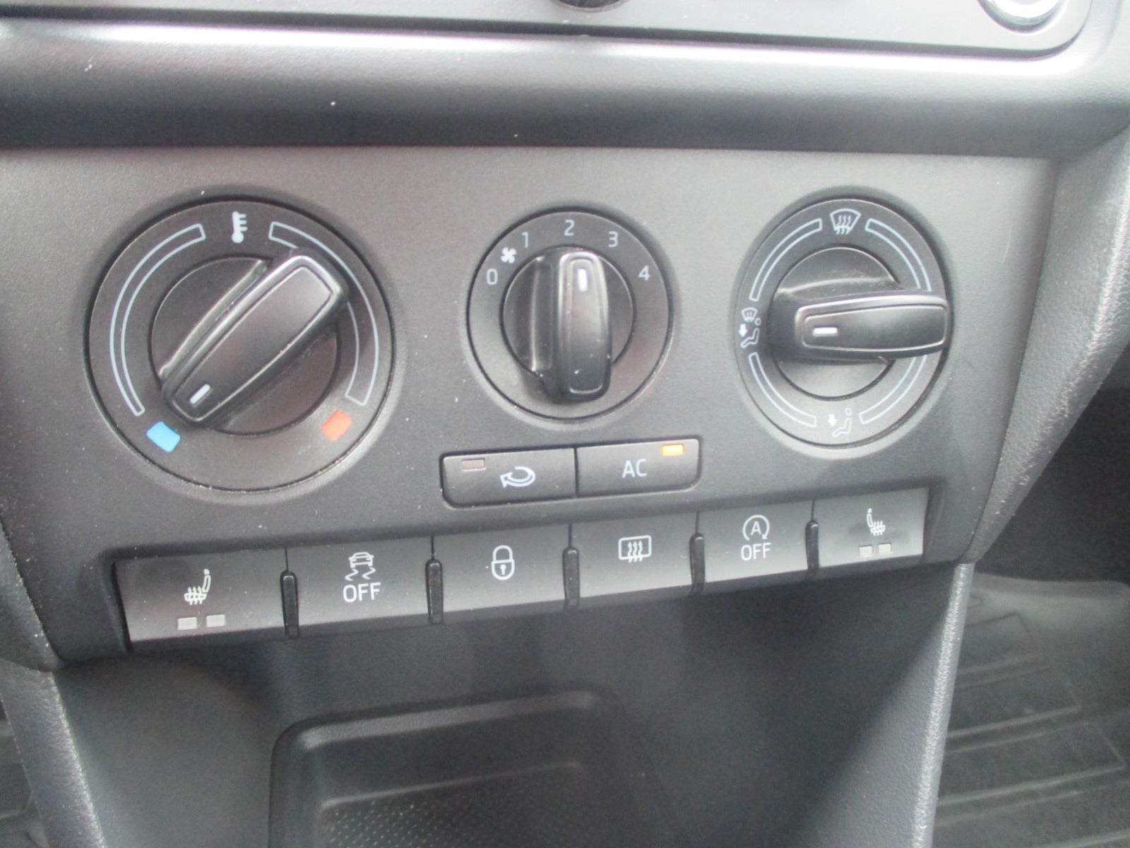 Skoda Rapid TSi 105 Ambition GreenTec 2013 - Billede 13