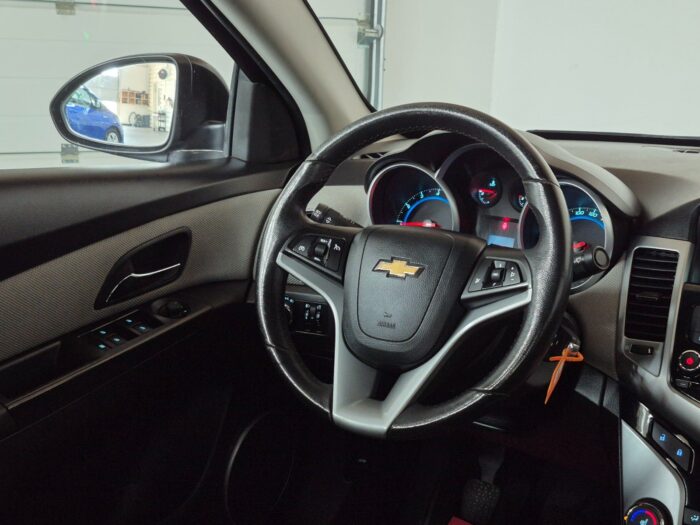 Chevrolet Cruze LS 2011 - Billede 12