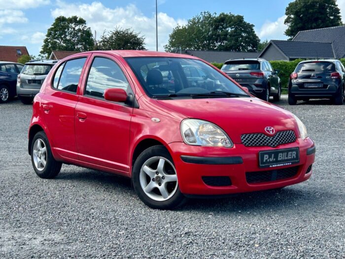 Toyota Yaris Blue 2005