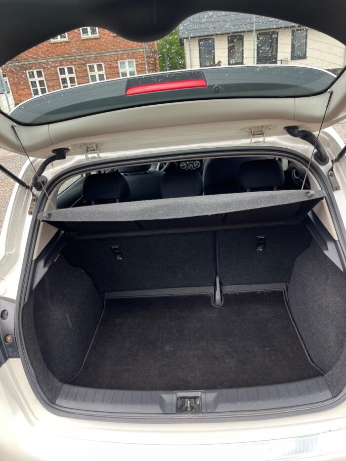 Nissan Pulsar Dig-T 115 N-Connecta 2014 - Billede 11