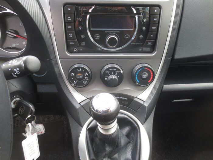 Toyota Verso-S VVT-i T2 2012 - Billede 8