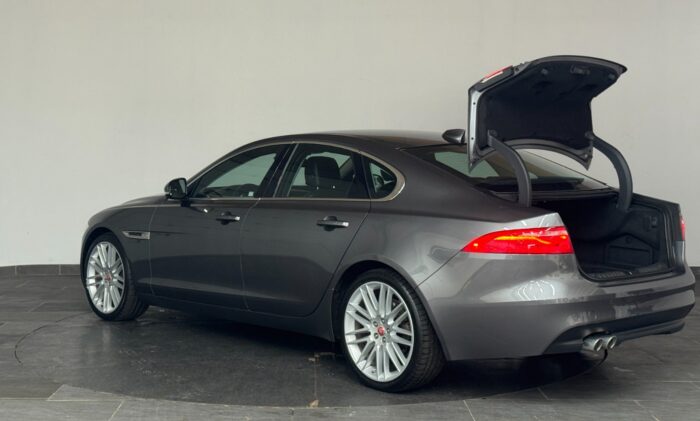 Jaguar XF D180 Prestige aut. 2018 - Billede 8