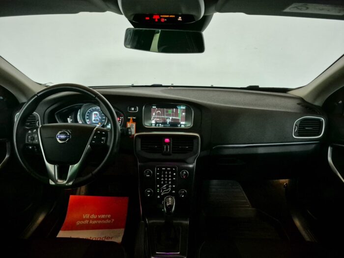 Volvo V40 D2 120 Momentum aut. 2016 - Billede 10