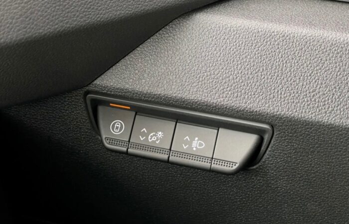 Renault Master V T35 E-Tech L2H2 Kassevogn Tekno 2025 - Billede 16
