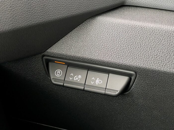 Renault Master V T35 E-Tech L2H2 Kassevogn Tekno 2025 - Billede 16
